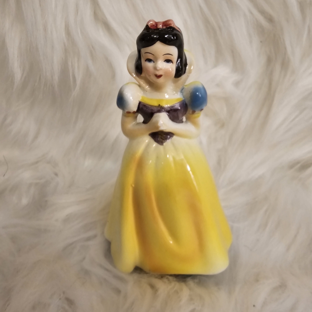 Snow White Figurine